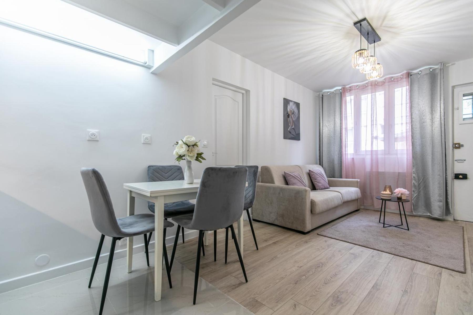 Superbe Maison De Ville Avec Jardin Montrouge Bagian luar foto
